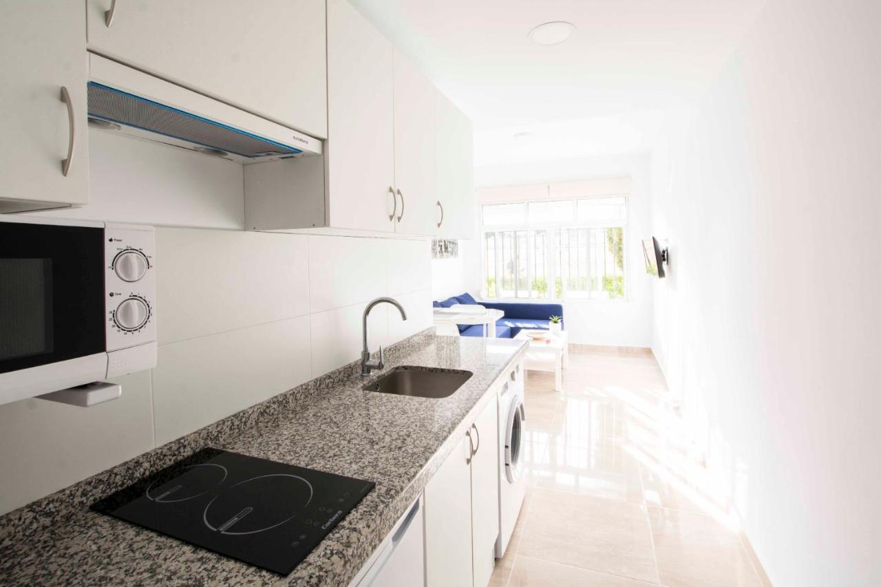 Apartamentos Los Alamos Sardinero Τορρεμολίνος Εξωτερικό φωτογραφία